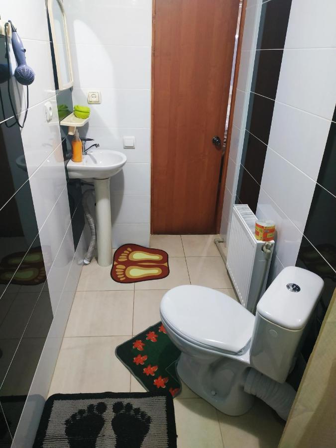 V Ulyanu Hotel Яремче Екстериор снимка